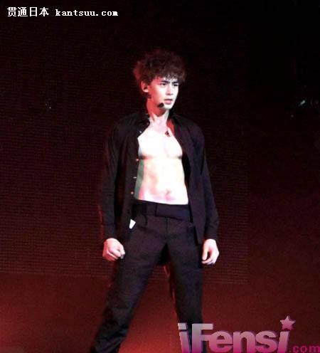 2PM Nichkhun